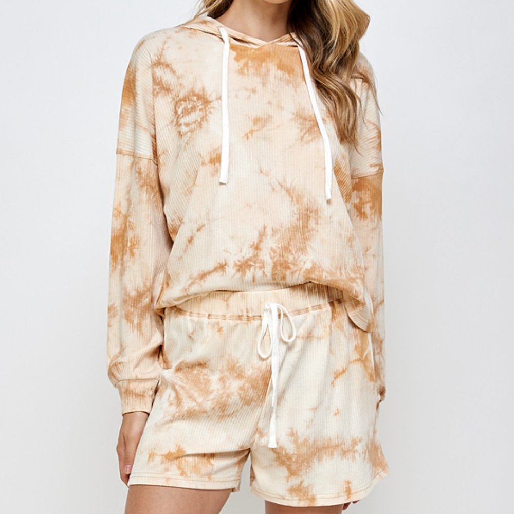TIE DYED LONG SLEEVE HOODIE AND SHORTS